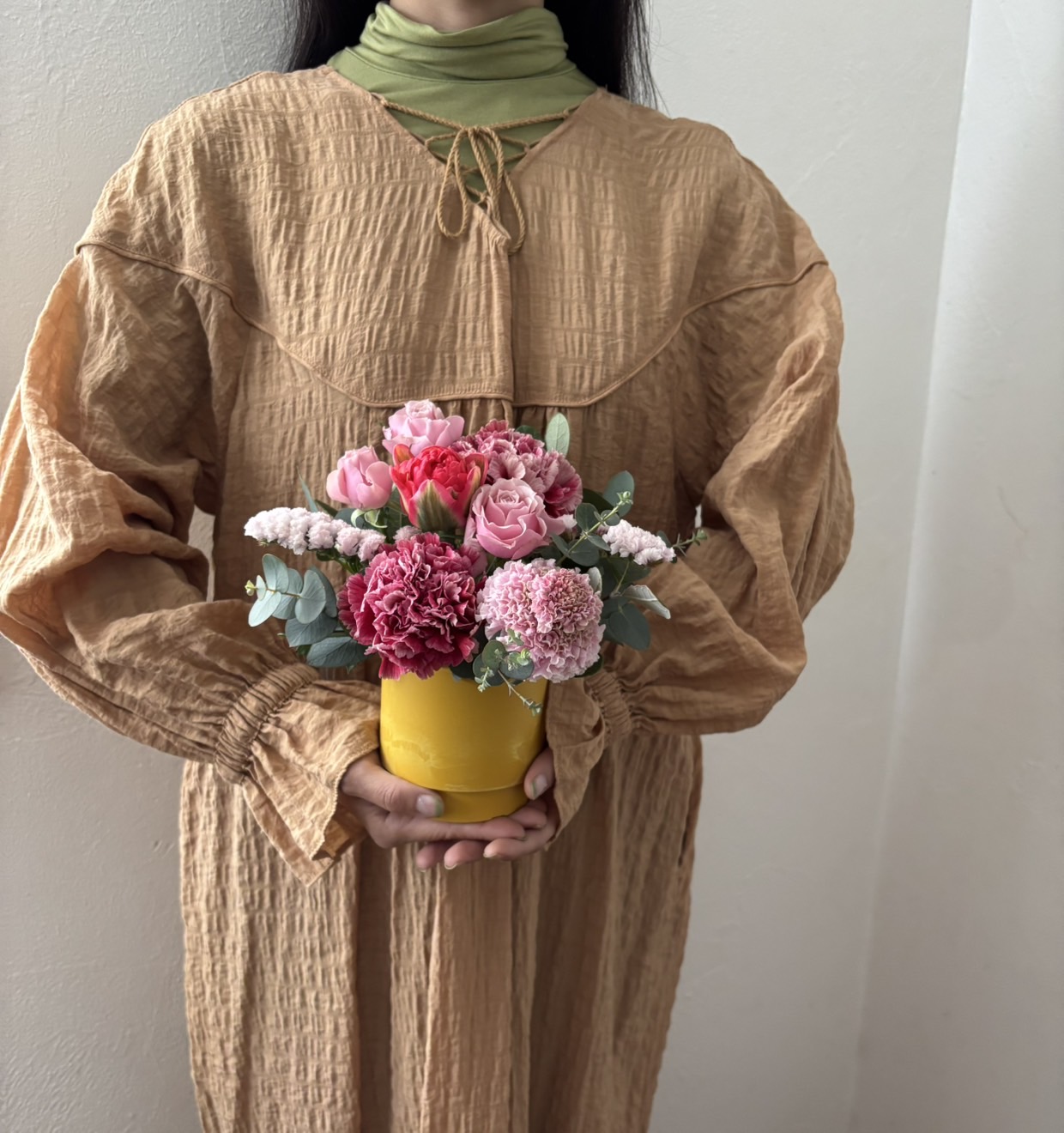 E:Mothers dayフレッシュフラワーアレンジメント¥3,850
